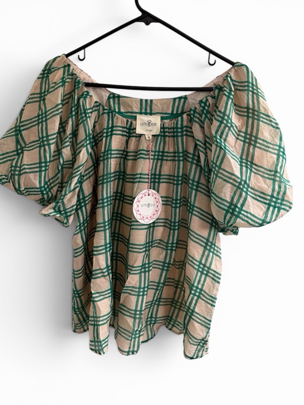 Umgee Cream and Green Plaid Puff Sleeve Blouse